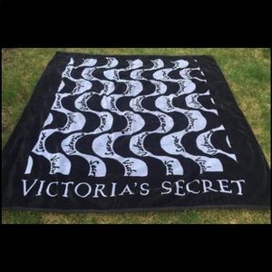 Victoria’s Secret Gigantic Beach Towel